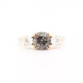 1.50 ct Grey Diamond Eleonore Three-Stone Ring