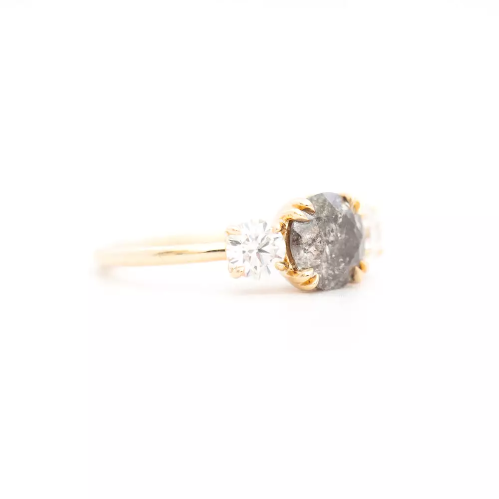 1.50 ct Grey Diamond Eleonore Three-Stone Ring