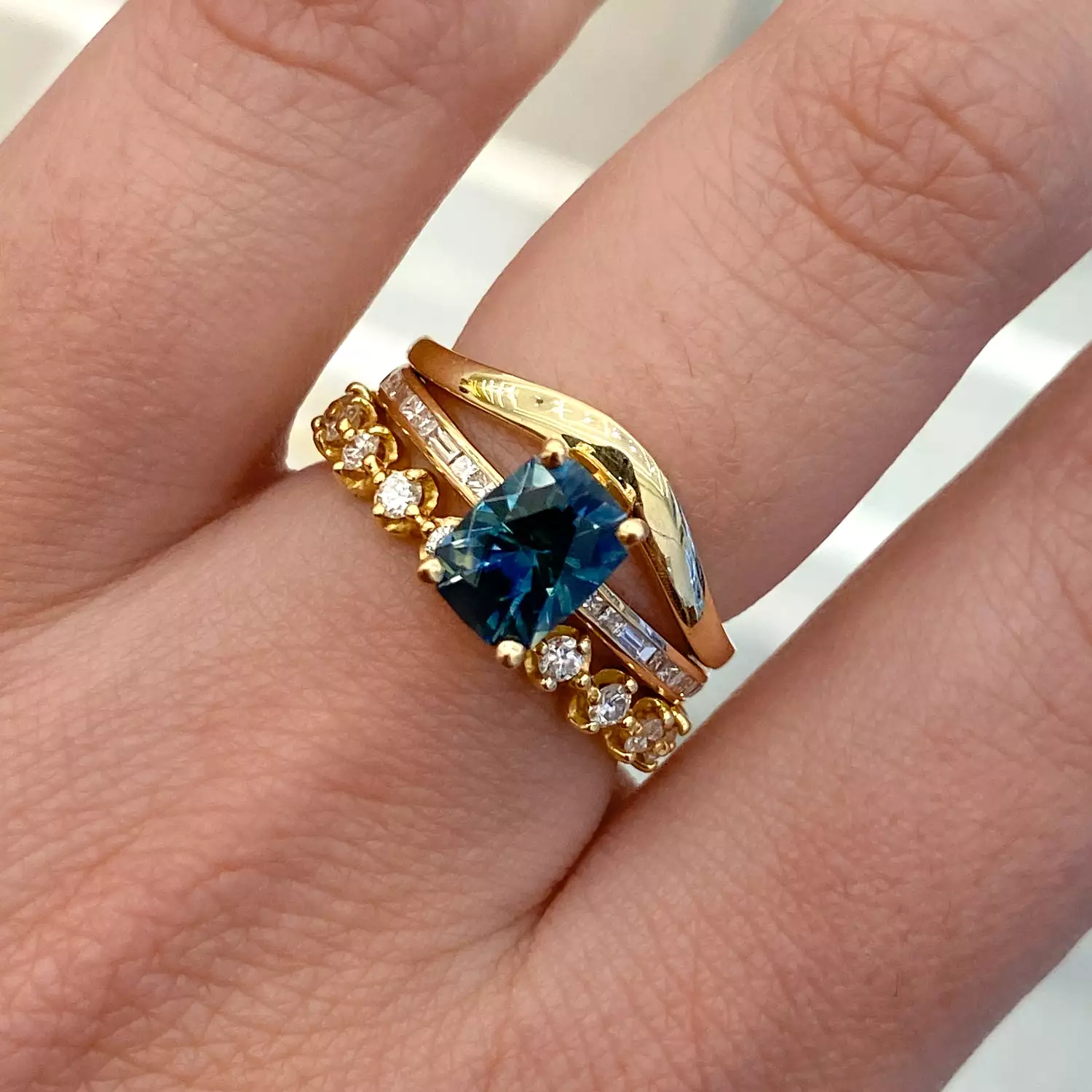 1.53 ct Montana Sapphire Portico Ring