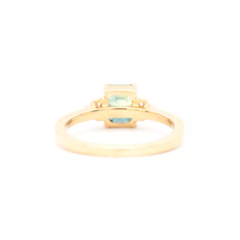 1.57 Sapphire Marigold Ring