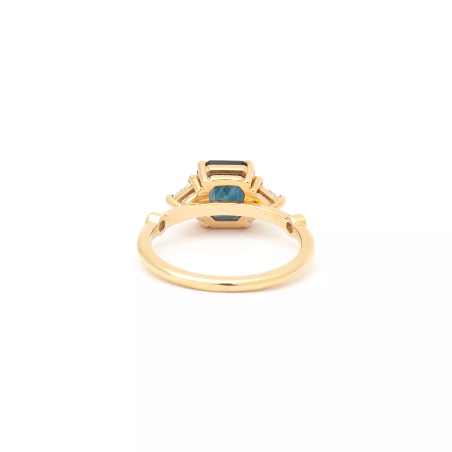 2.24 ct Teal Radiant Sapphire Scarlett Ring