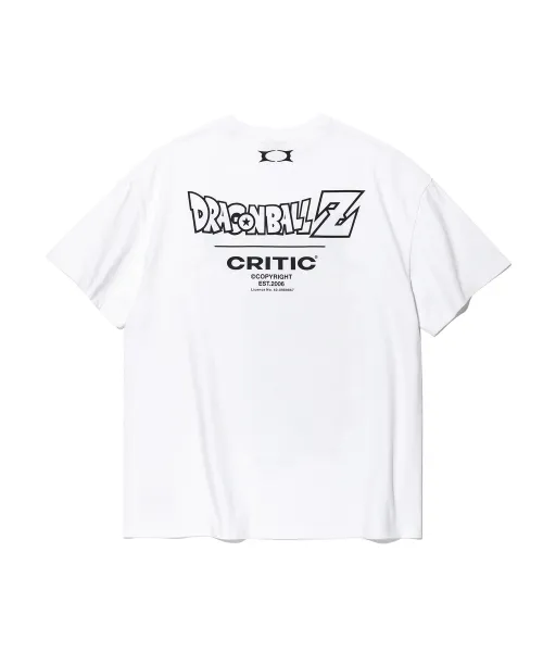 CRITIC  |Unisex Street Style Collaboration T-Shirts