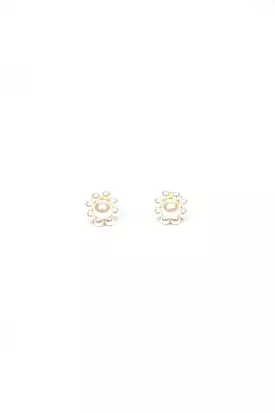 Daisy Pearl Earrings