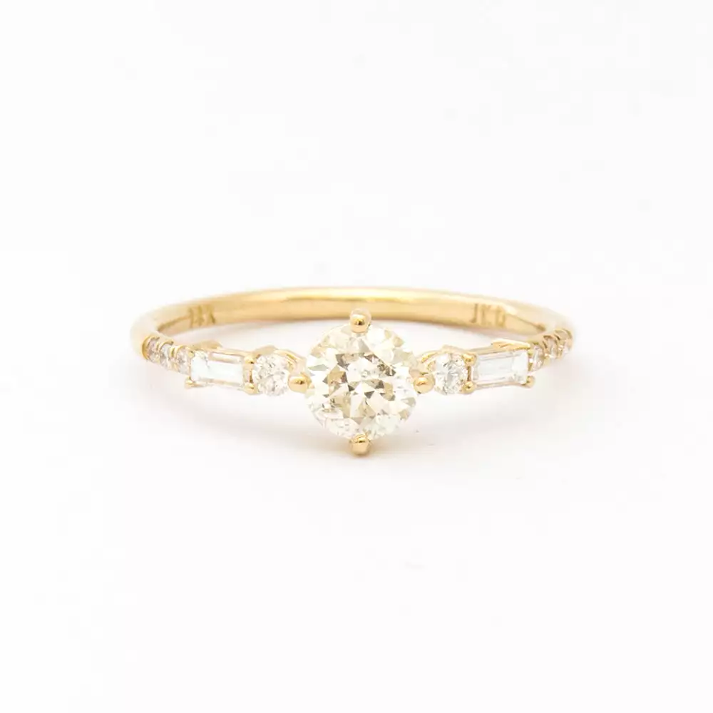 Diamond Solitaire Etude Ring