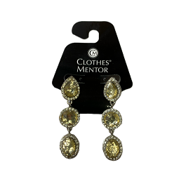 Earrings Dangle/drop By Clothes Mentor