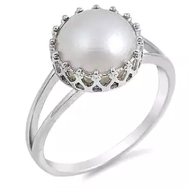 Freshwater Pearl and Sterling Silver Ring