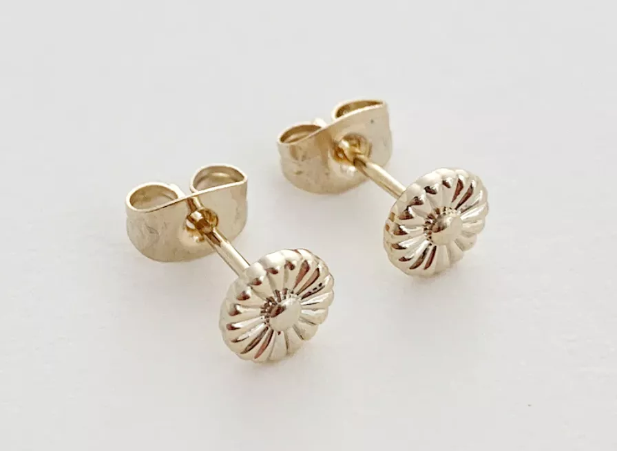 Gold Daisy Stud Earrings