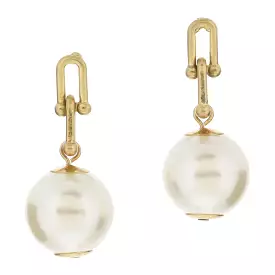 Gold U-Chain Links with Pearl Stud Earrings