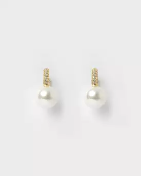 Izoa Jules Huggie Earrings Gold Pearl