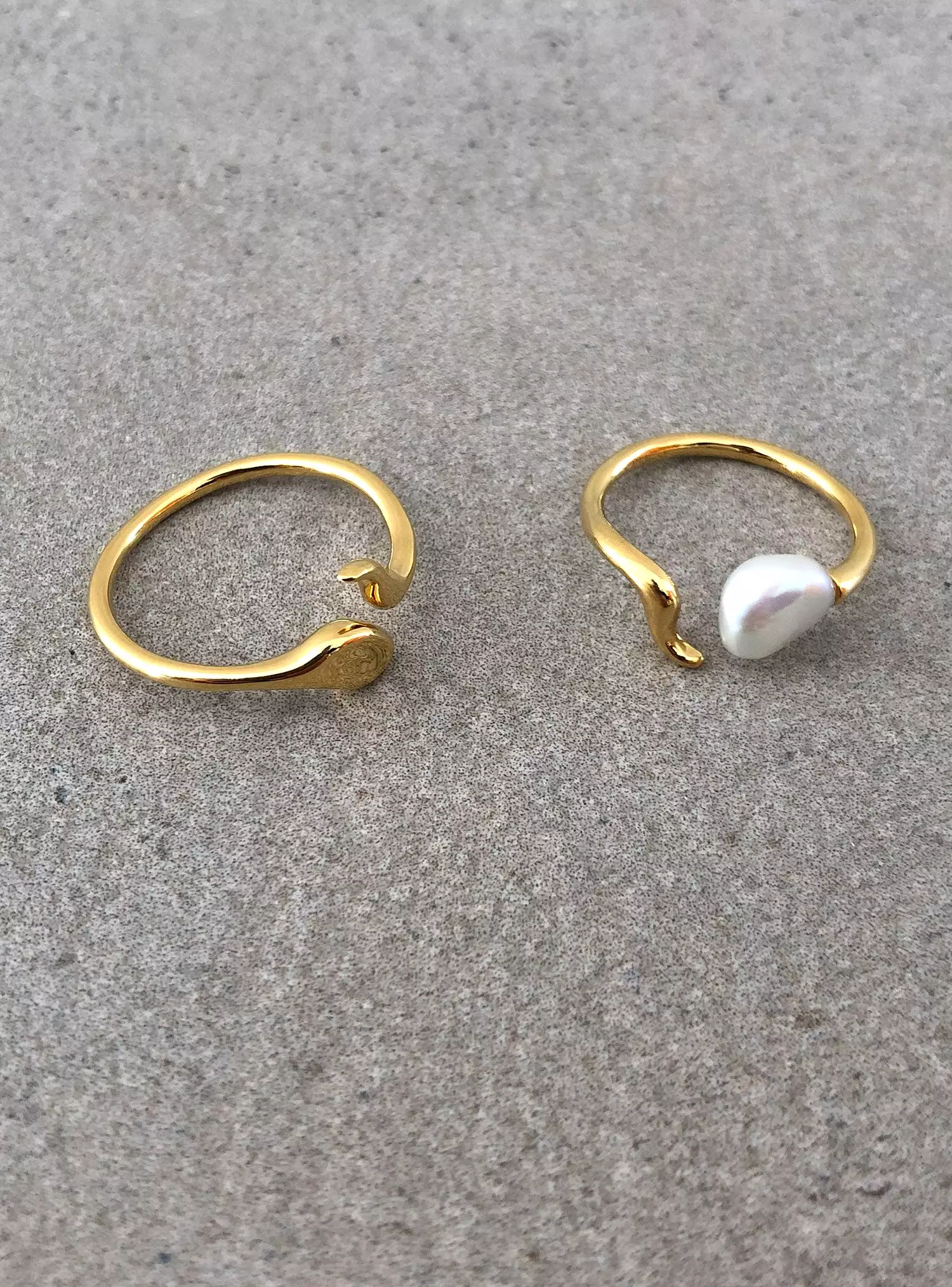 Moon Shine Ring, Gold