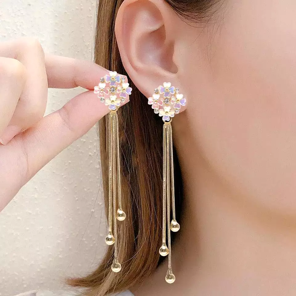 New Style Silver Needle Earrings High-end Flower Temperament Female Wild Earrings Korean Long Tassel Earrings Ladies X440543