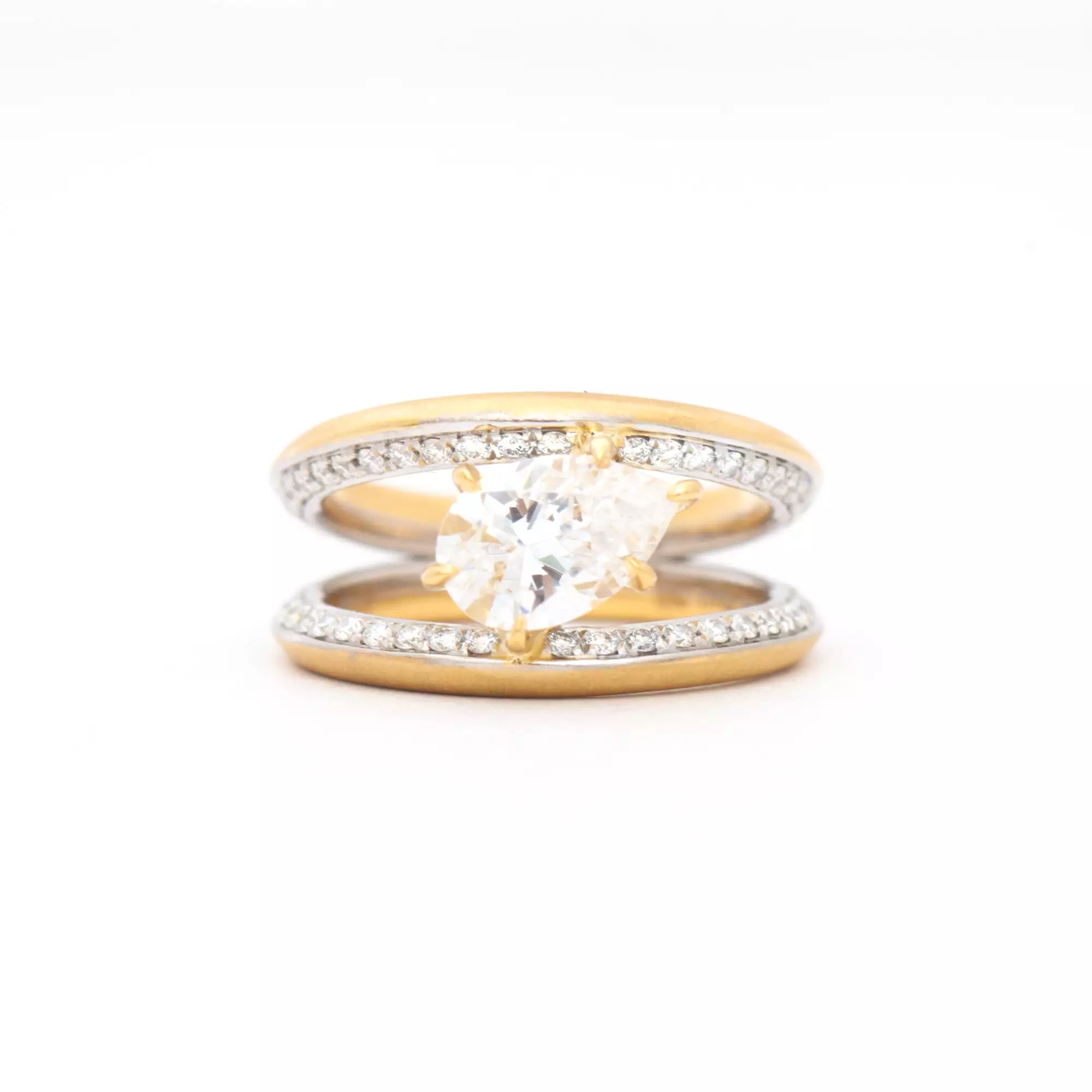 Selma Solitaire Ring