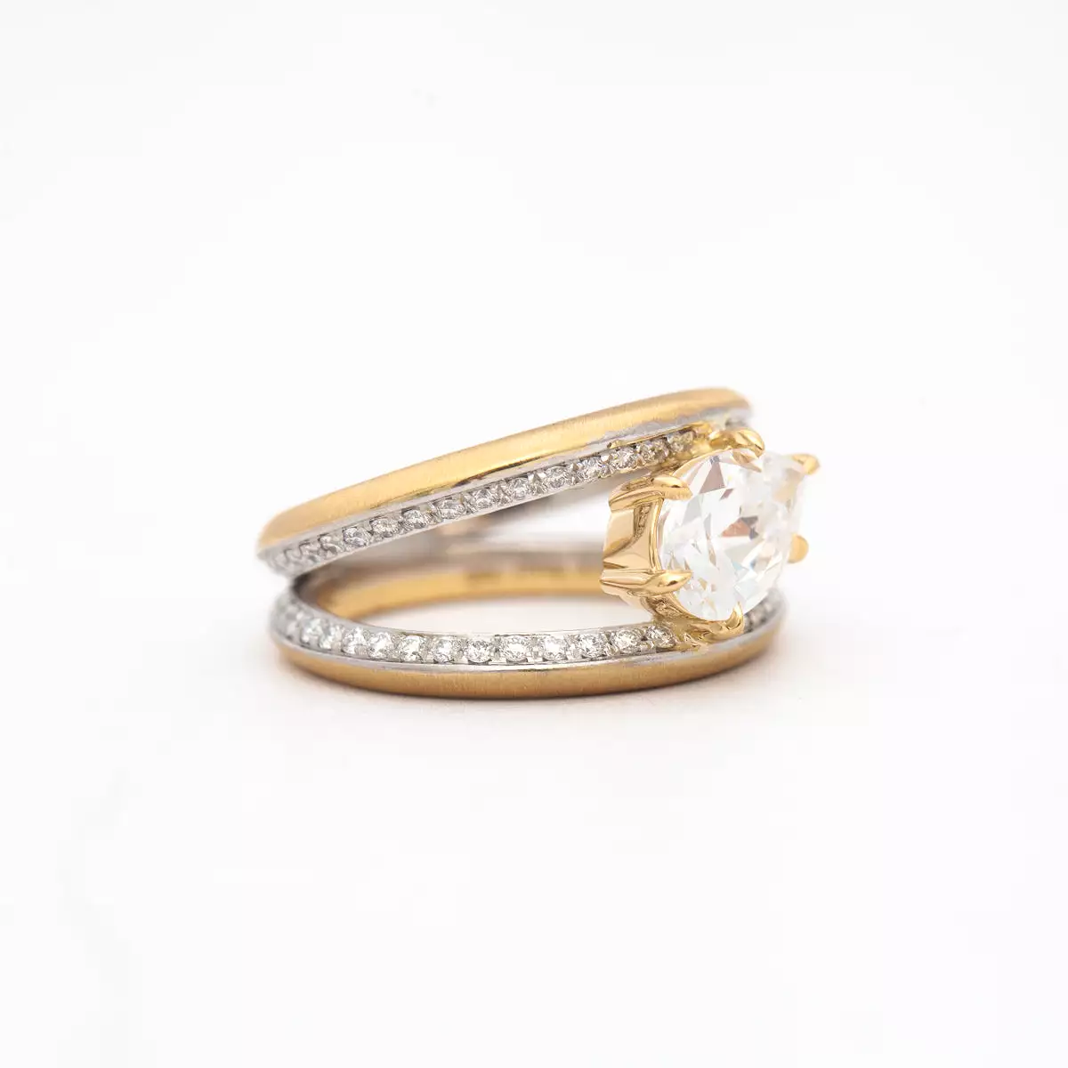 Selma Solitaire Ring